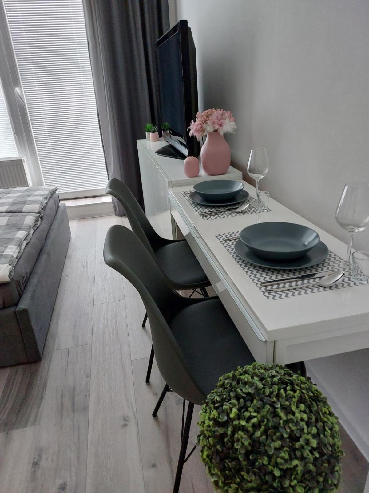 Apartment A&B Попрад Экстерьер фото
